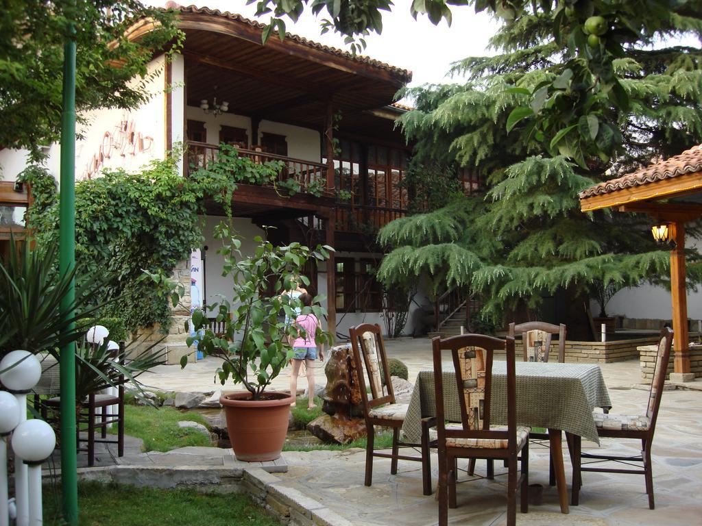 Chakarova Guest House Sliwen Zewnętrze zdjęcie